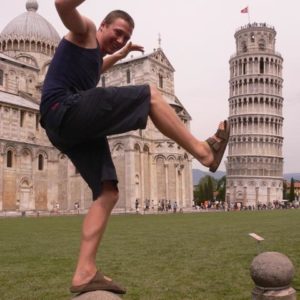 Piza - zabawne zdjęcie z wieżą